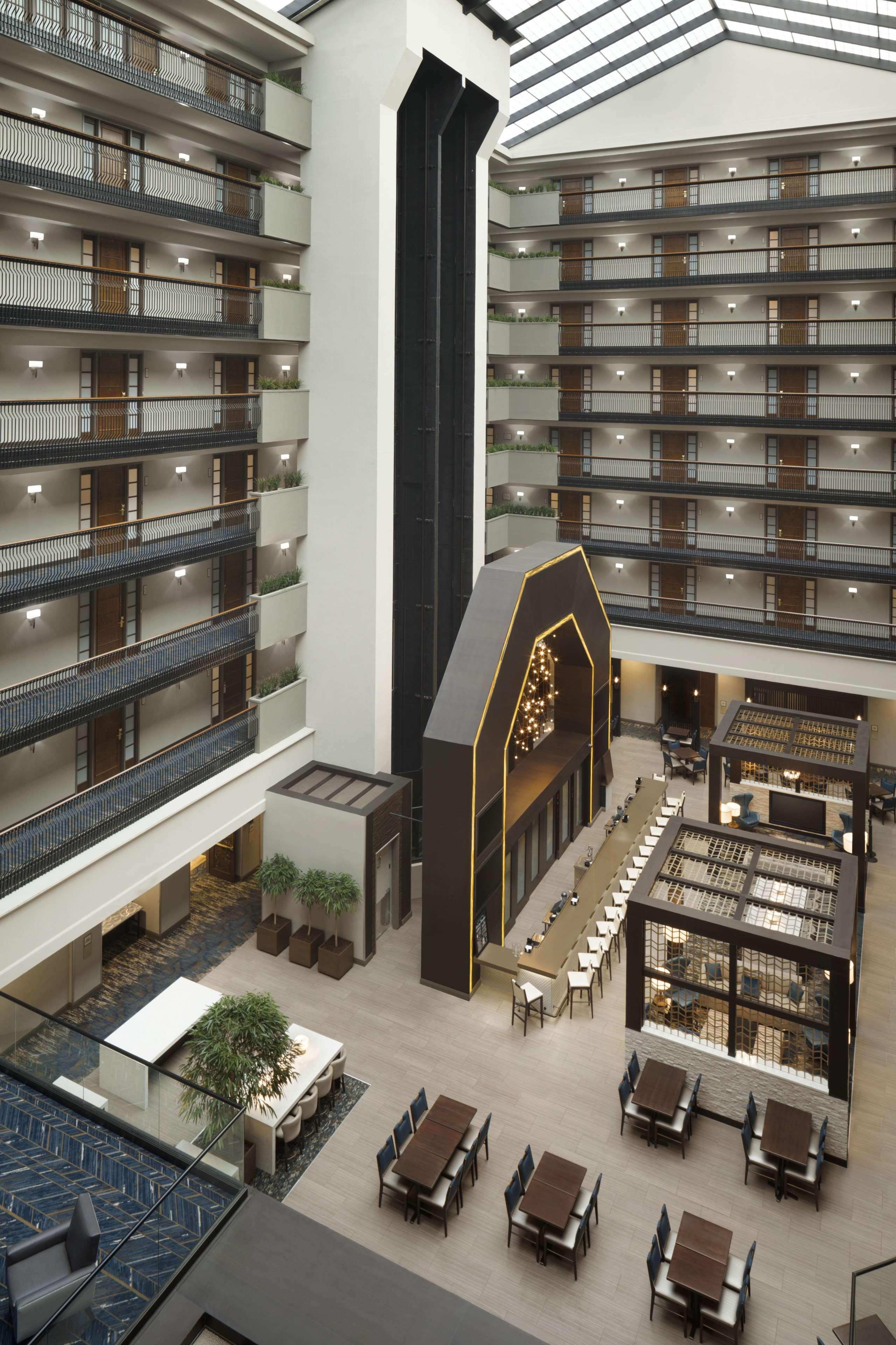 Embassy Suites By Hilton Columbus Ngoại thất bức ảnh
